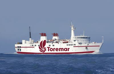 Toremar와(과) 함께라면 즐거운 여행을 할 수 있습니다.